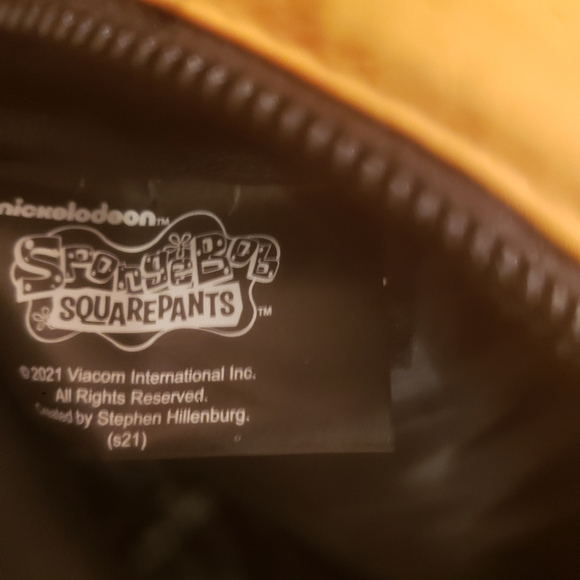 BIOWORLD SPONGEBOB PINEAPPLE DECORATIVE 3D MINI BACKPACK - Picture 11 of 11